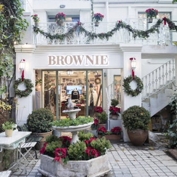 Brownie- la firma de moda femenina más joven en el Jardin de Hermosilla